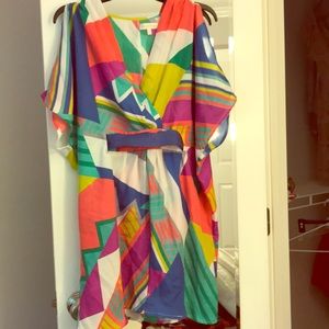 Multi colored cover up/dress. Belted and so airy